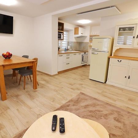 Apartmány Matzo Myto pod Dumbierom Exterior foto