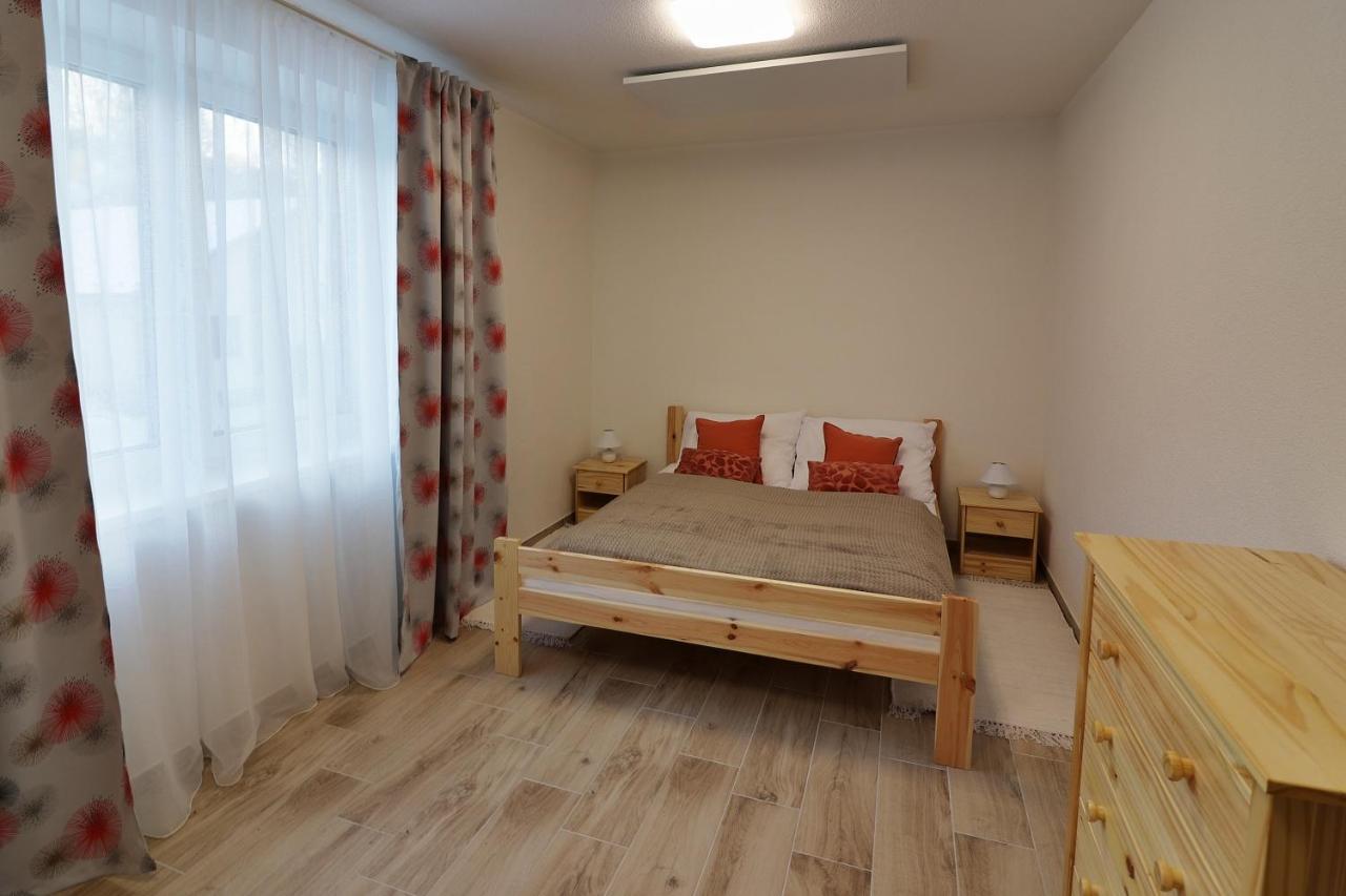 Apartmány Matzo Myto pod Dumbierom Exterior foto
