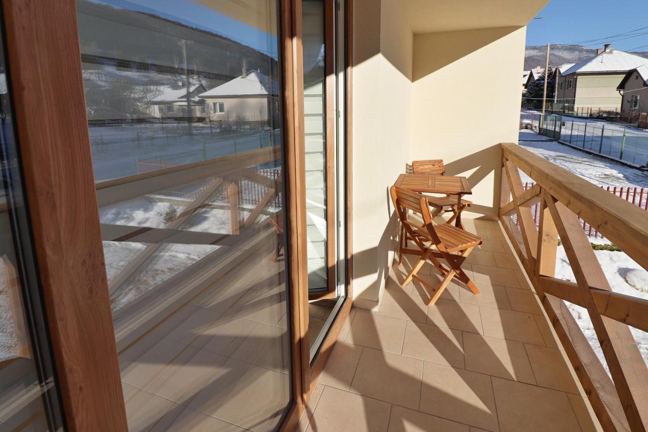 Apartmány Matzo Myto pod Dumbierom Exterior foto