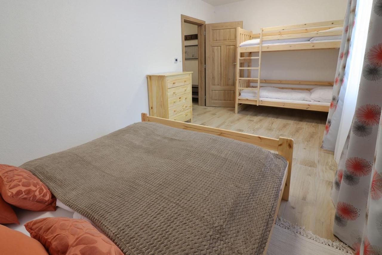 Apartmány Matzo Myto pod Dumbierom Exterior foto