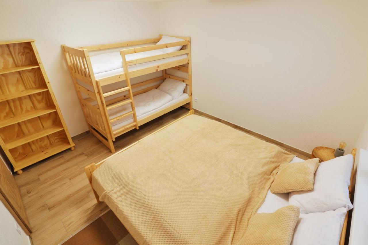 Apartmány Matzo Myto pod Dumbierom Exterior foto