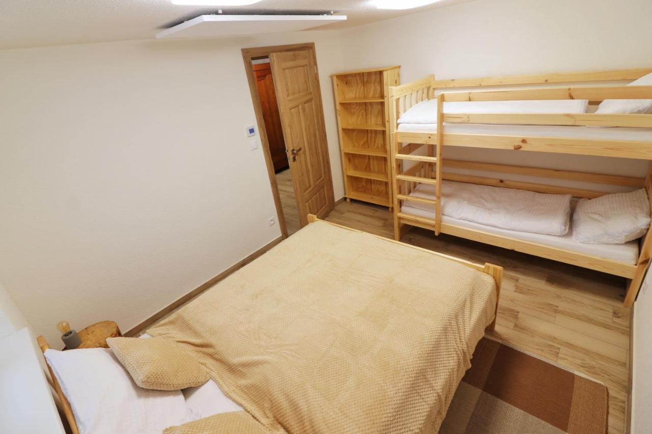 Apartmány Matzo Myto pod Dumbierom Exterior foto